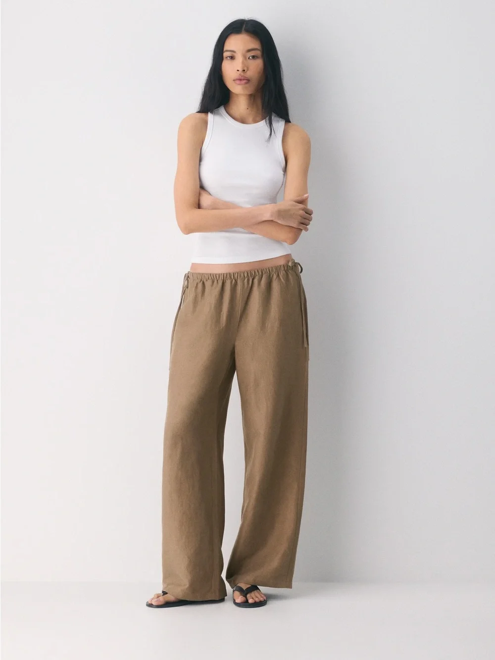 NWT Aritzia CruiseLinen Folio Brown Artisan Pants